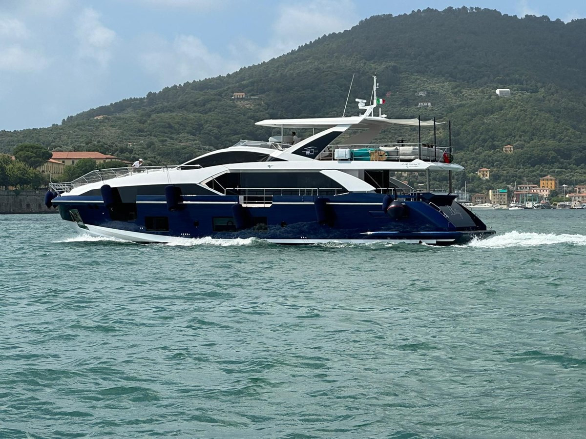 https://arconyachts.ams3.digitaloceanspaces.com/81428/conversions/large_4293298-optimize.jpg