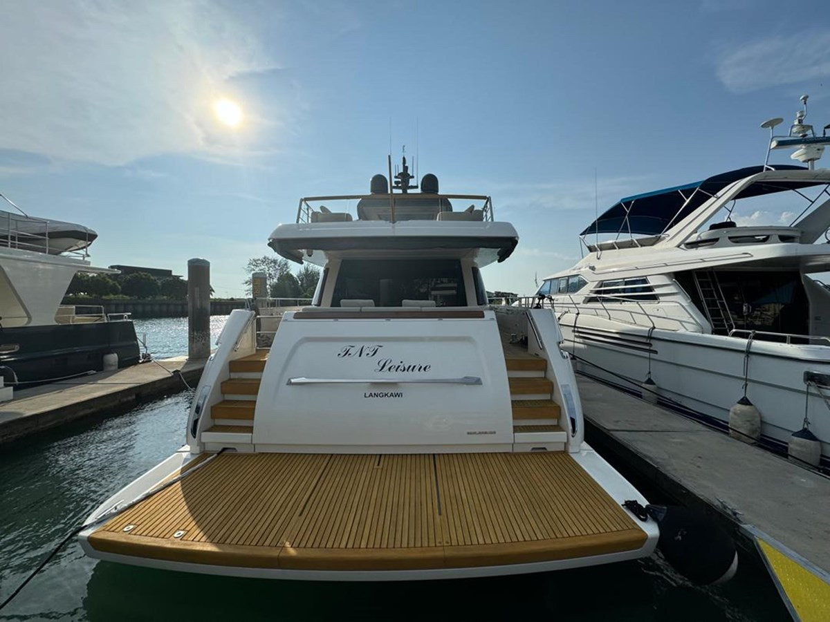 https://arconyachts.ams3.digitaloceanspaces.com/81698/conversions/large_4699660-optimize.jpg