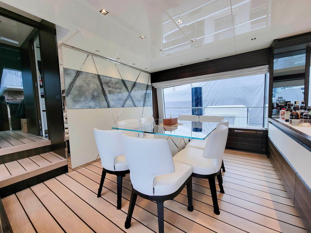 https://arconyachts.ams3.digitaloceanspaces.com/81809/conversions/large_4708426-optimize.jpg