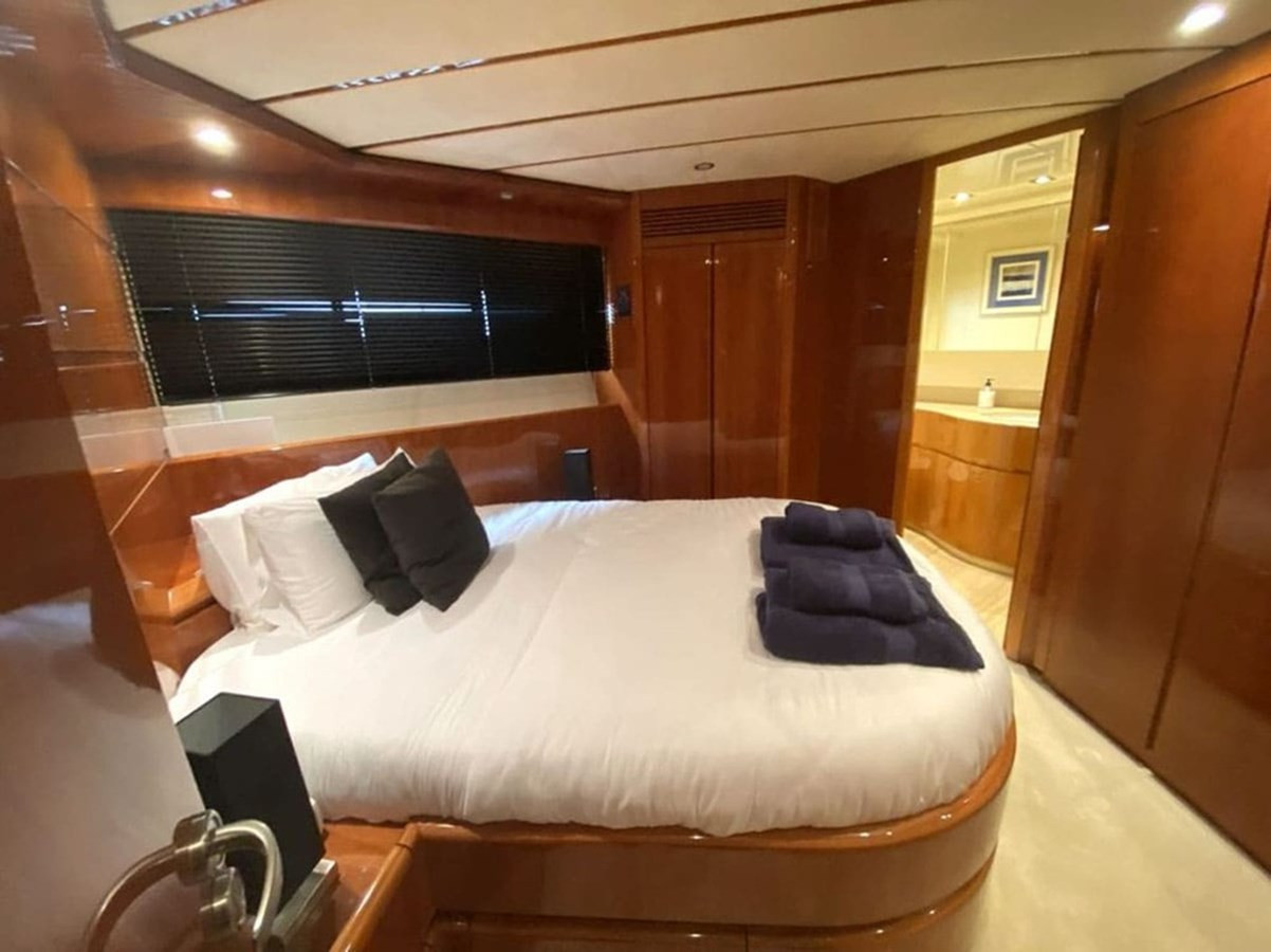 https://arconyachts.ams3.digitaloceanspaces.com/82074/conversions/large_4510705-optimize.jpg