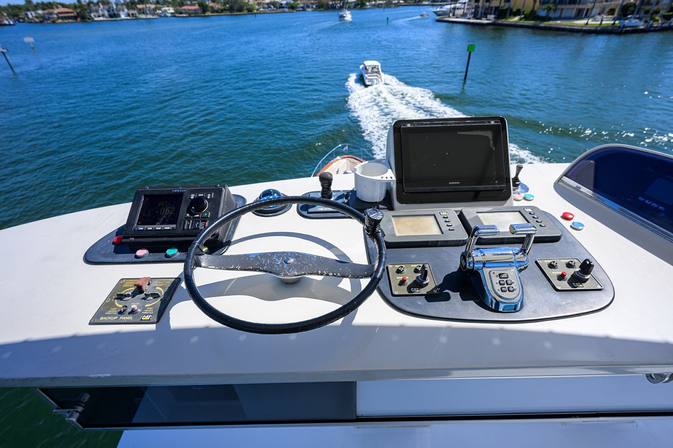 https://arconyachts.ams3.digitaloceanspaces.com/82075/conversions/large_4757455-optimize.jpg