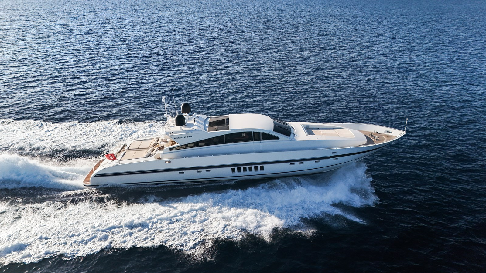 https://arconyachts.ams3.digitaloceanspaces.com/82090/conversions/large_4589919-optimize.jpg