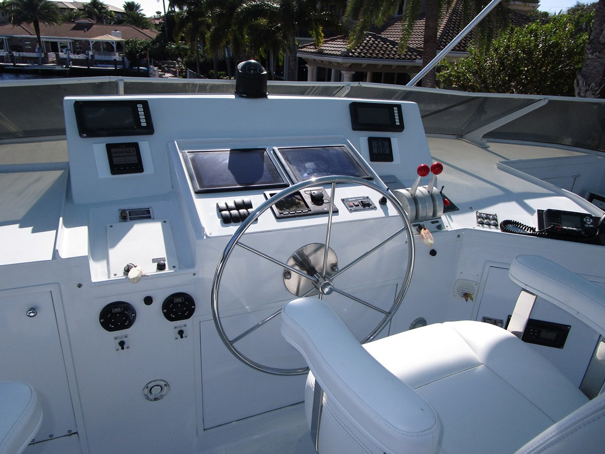 https://arconyachts.ams3.digitaloceanspaces.com/82304/conversions/large_4511458-optimize.jpg