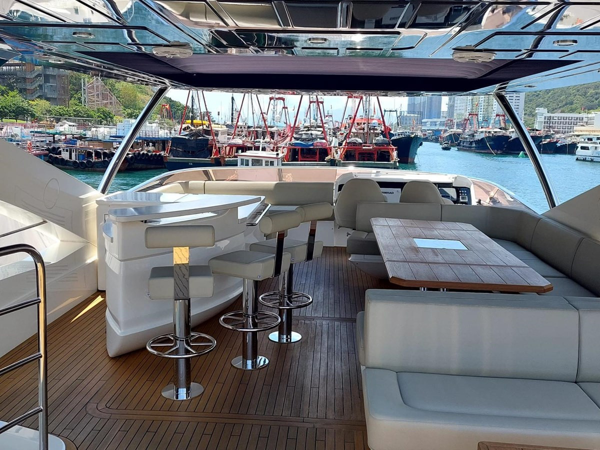 https://arconyachts.ams3.digitaloceanspaces.com/82835/conversions/large_4372664-optimize.jpg