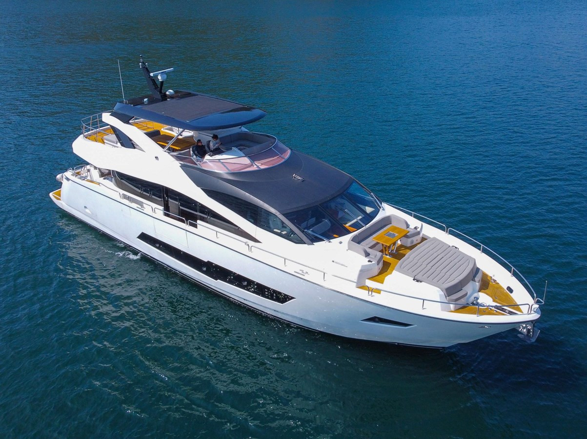 https://arconyachts.ams3.digitaloceanspaces.com/82863/conversions/large_4700873-optimize.jpg
