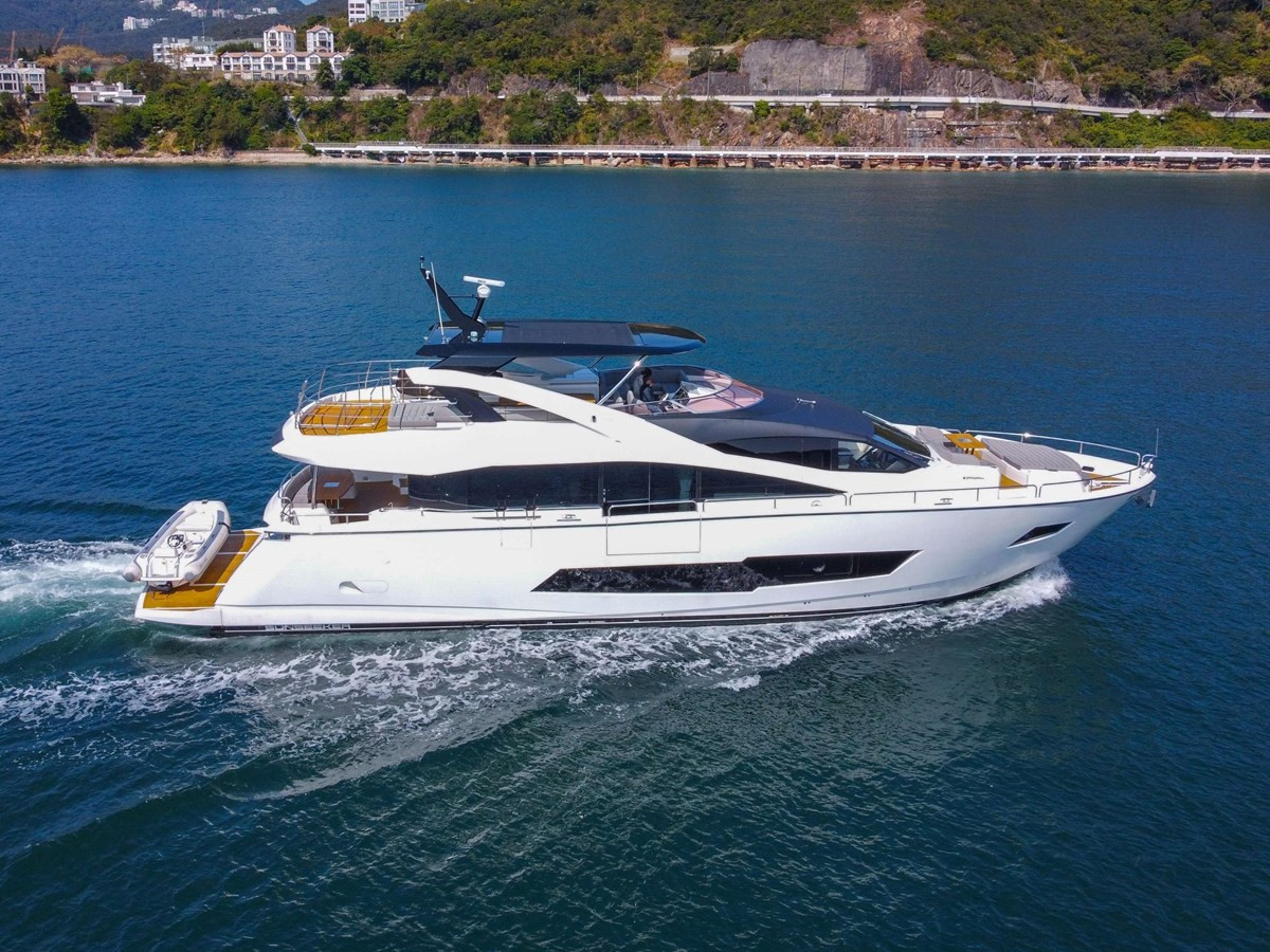 https://arconyachts.ams3.digitaloceanspaces.com/82878/conversions/large_4700878-optimize.jpg