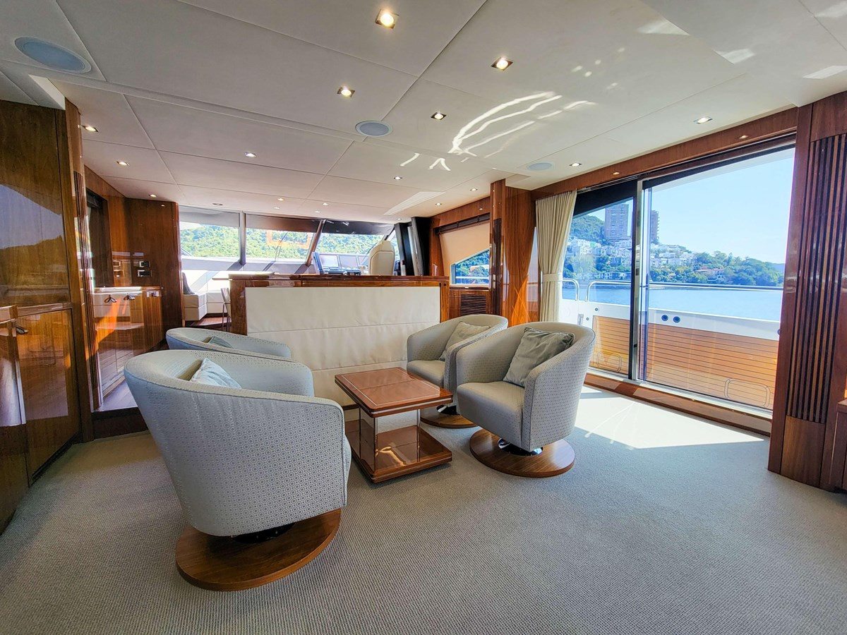 https://arconyachts.ams3.digitaloceanspaces.com/82894/conversions/large_4700884-optimize.jpg