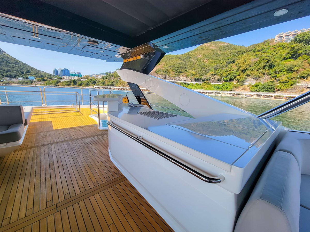 https://arconyachts.ams3.digitaloceanspaces.com/82974/conversions/large_4700911-optimize.jpg