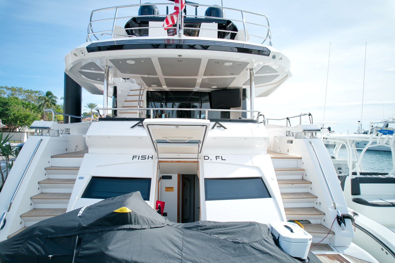 https://arconyachts.ams3.digitaloceanspaces.com/83232/conversions/large_4024883-optimize.jpg