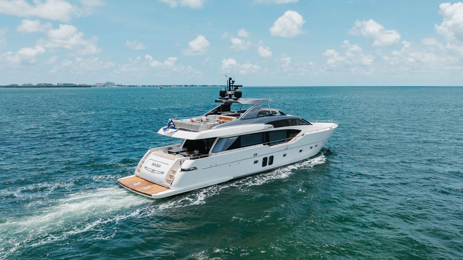 https://arconyachts.ams3.digitaloceanspaces.com/83544/conversions/large_4700370-optimize.jpg