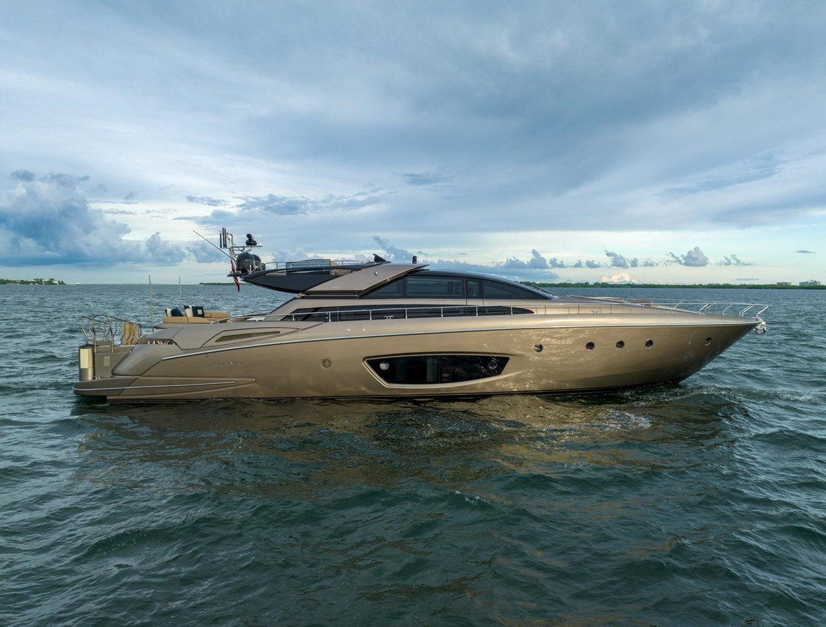 https://arconyachts.ams3.digitaloceanspaces.com/83658/conversions/large_4773785-optimize.jpg