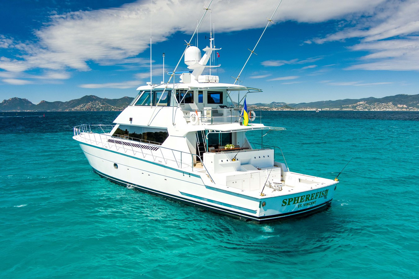 https://arconyachts.ams3.digitaloceanspaces.com/83680/conversions/large_3367119-optimize.jpg