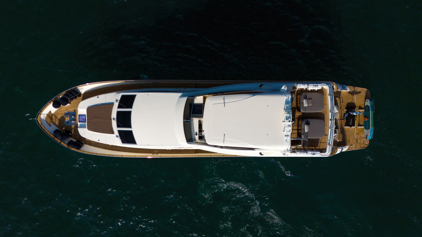 https://arconyachts.ams3.digitaloceanspaces.com/83819/conversions/large_4398700-optimize.jpg