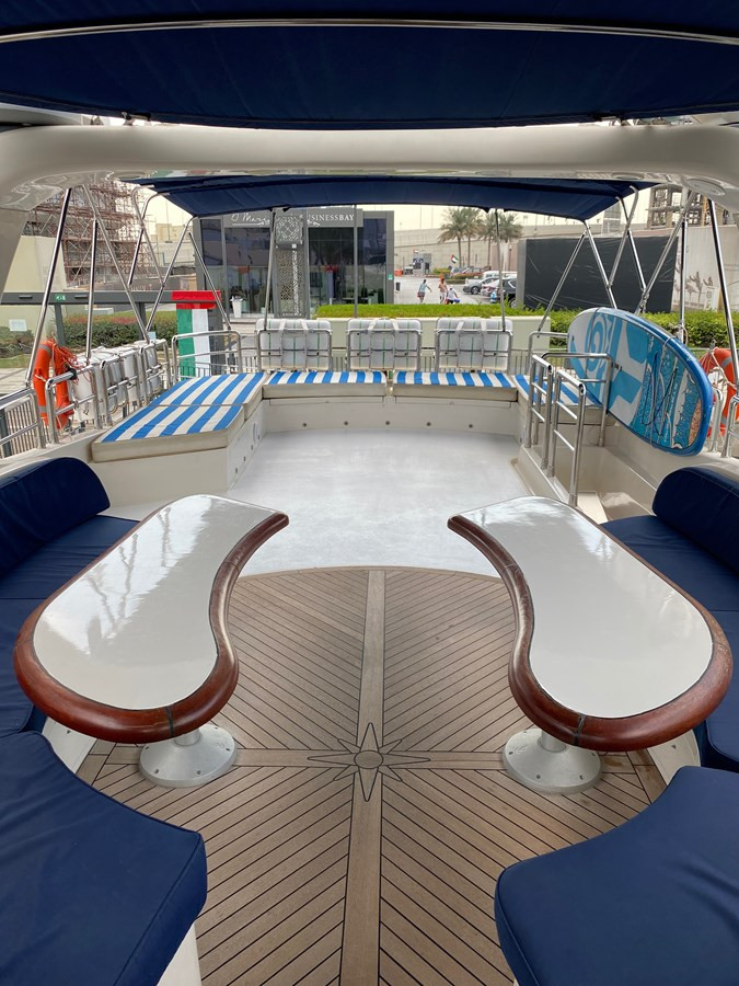 https://arconyachts.ams3.digitaloceanspaces.com/83989/conversions/large_3390504-optimize.jpg