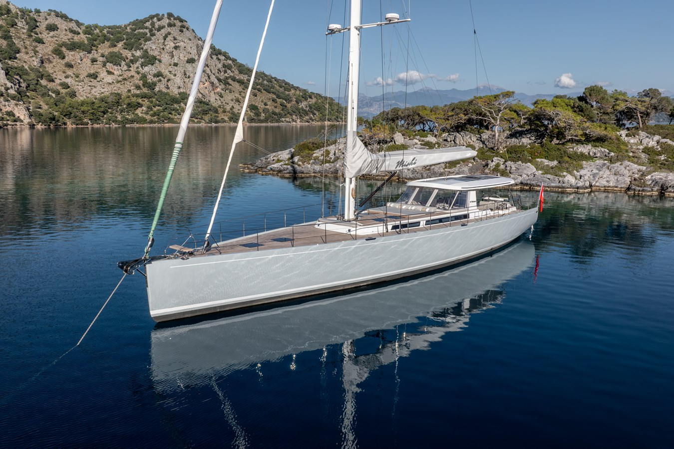 https://arconyachts.ams3.digitaloceanspaces.com/84217/conversions/large_4592864-optimize.jpg