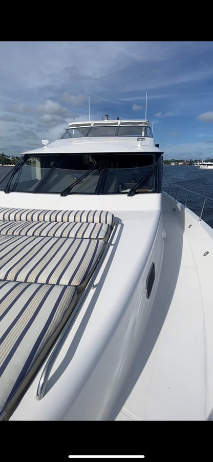 https://arconyachts.ams3.digitaloceanspaces.com/84369/conversions/large_3687186-optimize.jpg