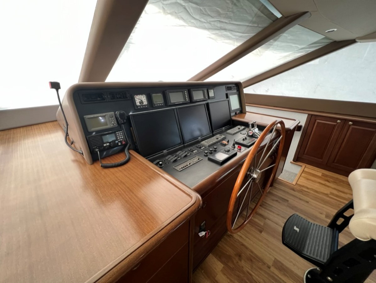 https://arconyachts.ams3.digitaloceanspaces.com/84408/conversions/large_3687200-optimize.jpg