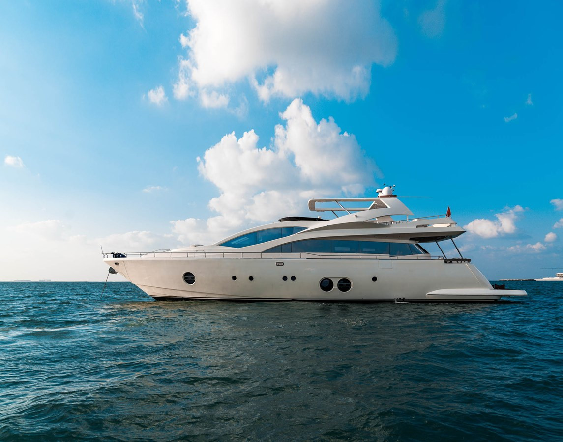 https://arconyachts.ams3.digitaloceanspaces.com/84863/conversions/large_4823502-optimize.jpg
