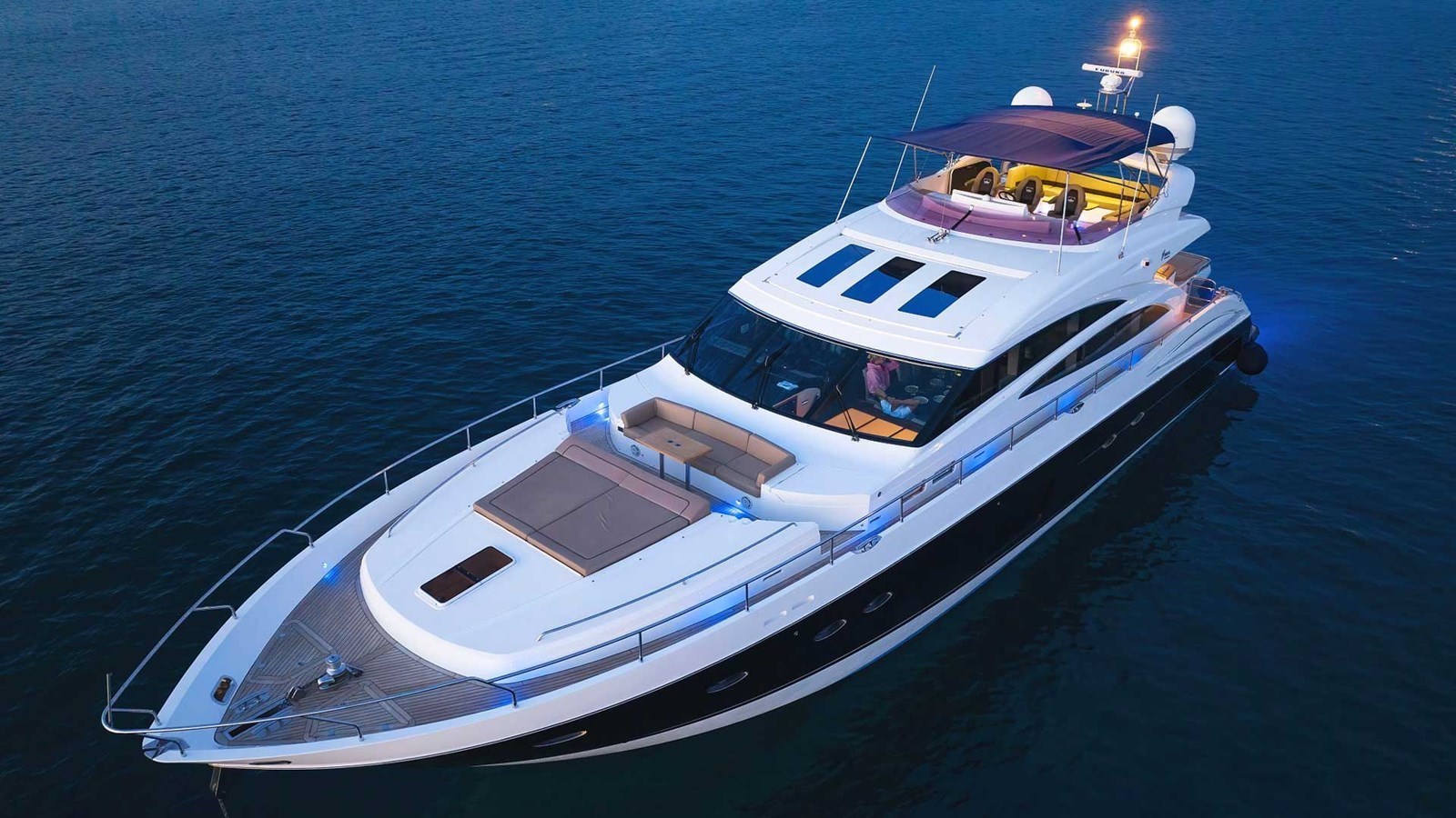 https://arconyachts.ams3.digitaloceanspaces.com/84937/conversions/large_4263698-optimize.jpg