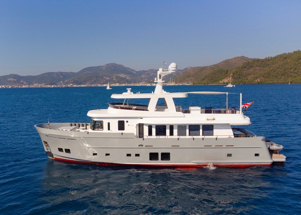 https://arconyachts.ams3.digitaloceanspaces.com/85073/conversions/large_4019228-optimize.jpg