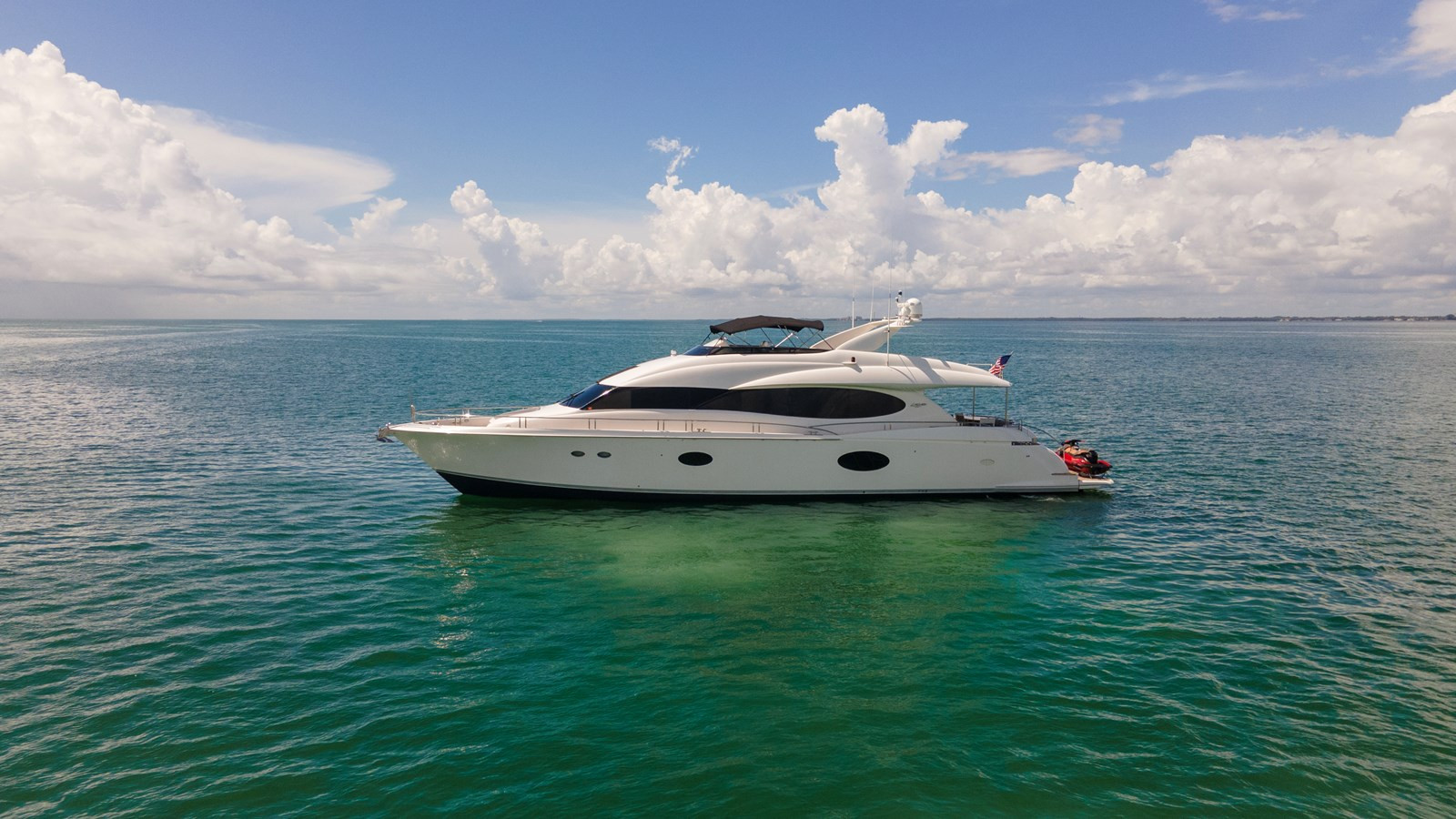https://arconyachts.ams3.digitaloceanspaces.com/85338/conversions/large_4824633-optimize.jpg