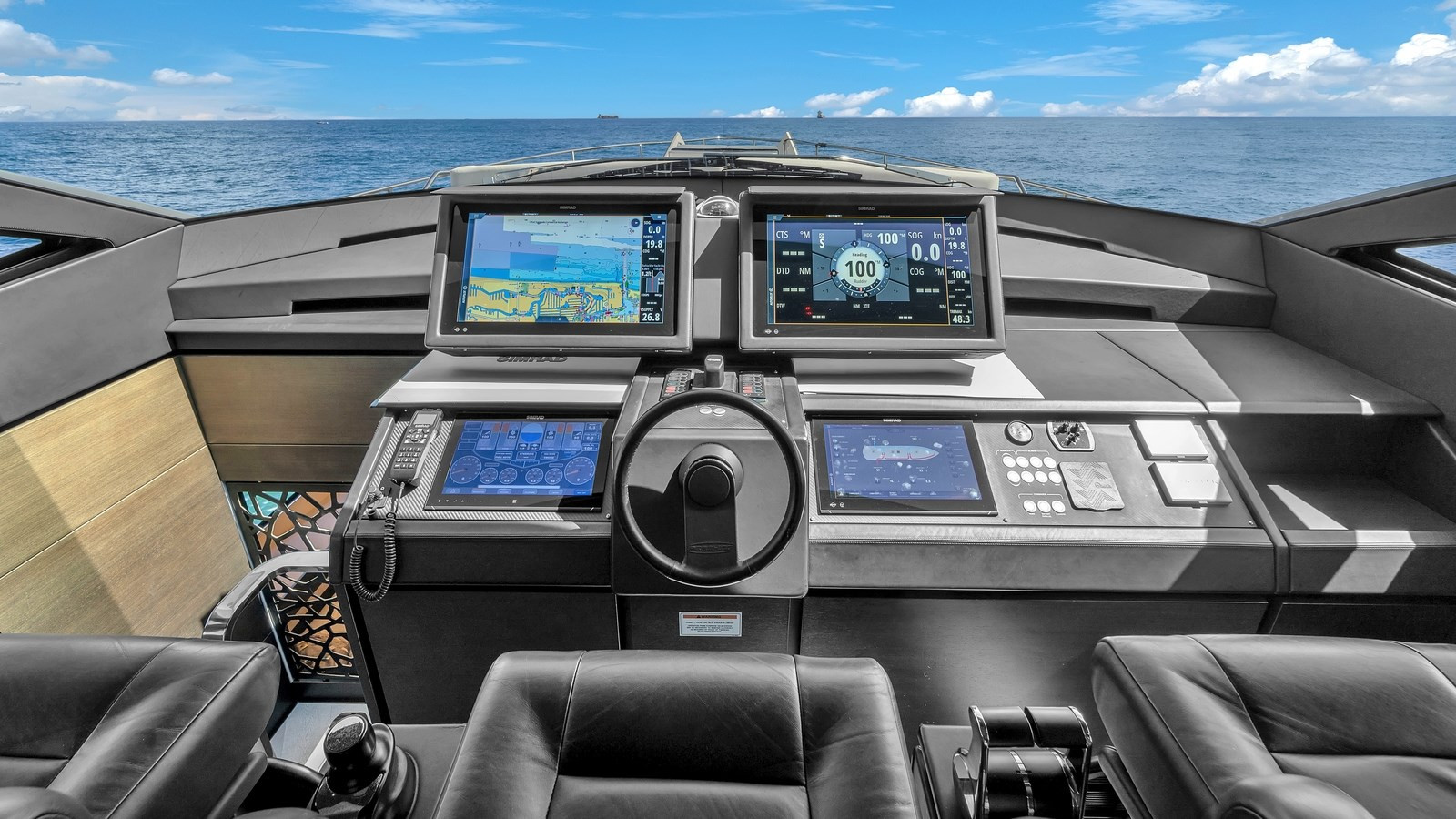 https://arconyachts.ams3.digitaloceanspaces.com/85582/conversions/large_4856869-optimize.jpg