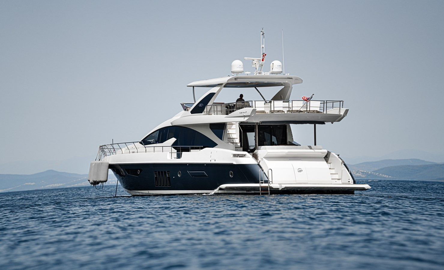 https://arconyachts.ams3.digitaloceanspaces.com/85620/conversions/large_4000652-optimize.jpg