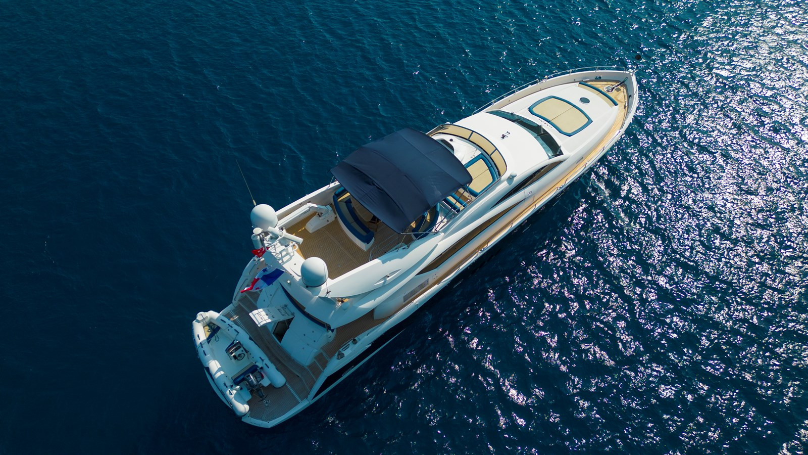 https://arconyachts.ams3.digitaloceanspaces.com/86002/conversions/large_4745931-optimize.jpg