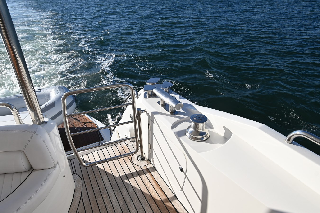 https://arconyachts.ams3.digitaloceanspaces.com/86120/conversions/large_3705482-optimize.jpg