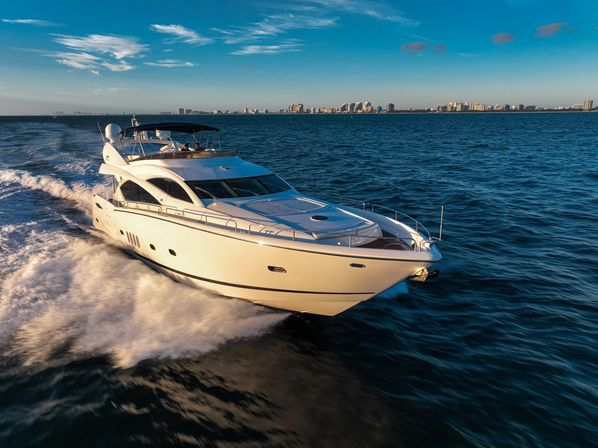 https://arconyachts.ams3.digitaloceanspaces.com/86143/conversions/large_3705490-optimize.jpg