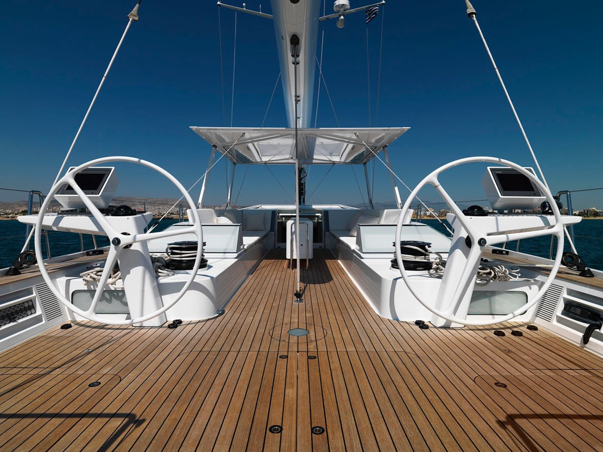 https://arconyachts.ams3.digitaloceanspaces.com/86206/conversions/large_4575977-optimize.jpg