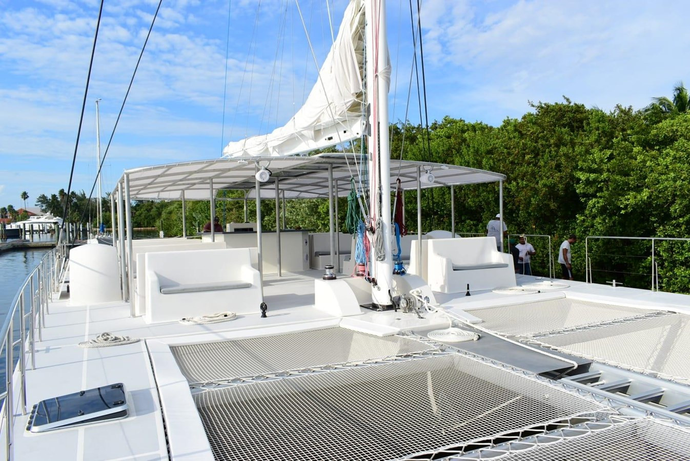 https://arconyachts.ams3.digitaloceanspaces.com/86538/conversions/large_3616990-optimize.jpg