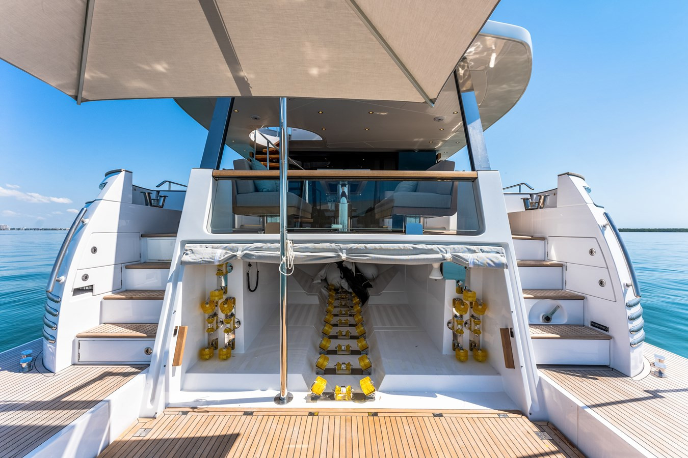 https://arconyachts.ams3.digitaloceanspaces.com/86569/conversions/large_3893834-optimize.jpg