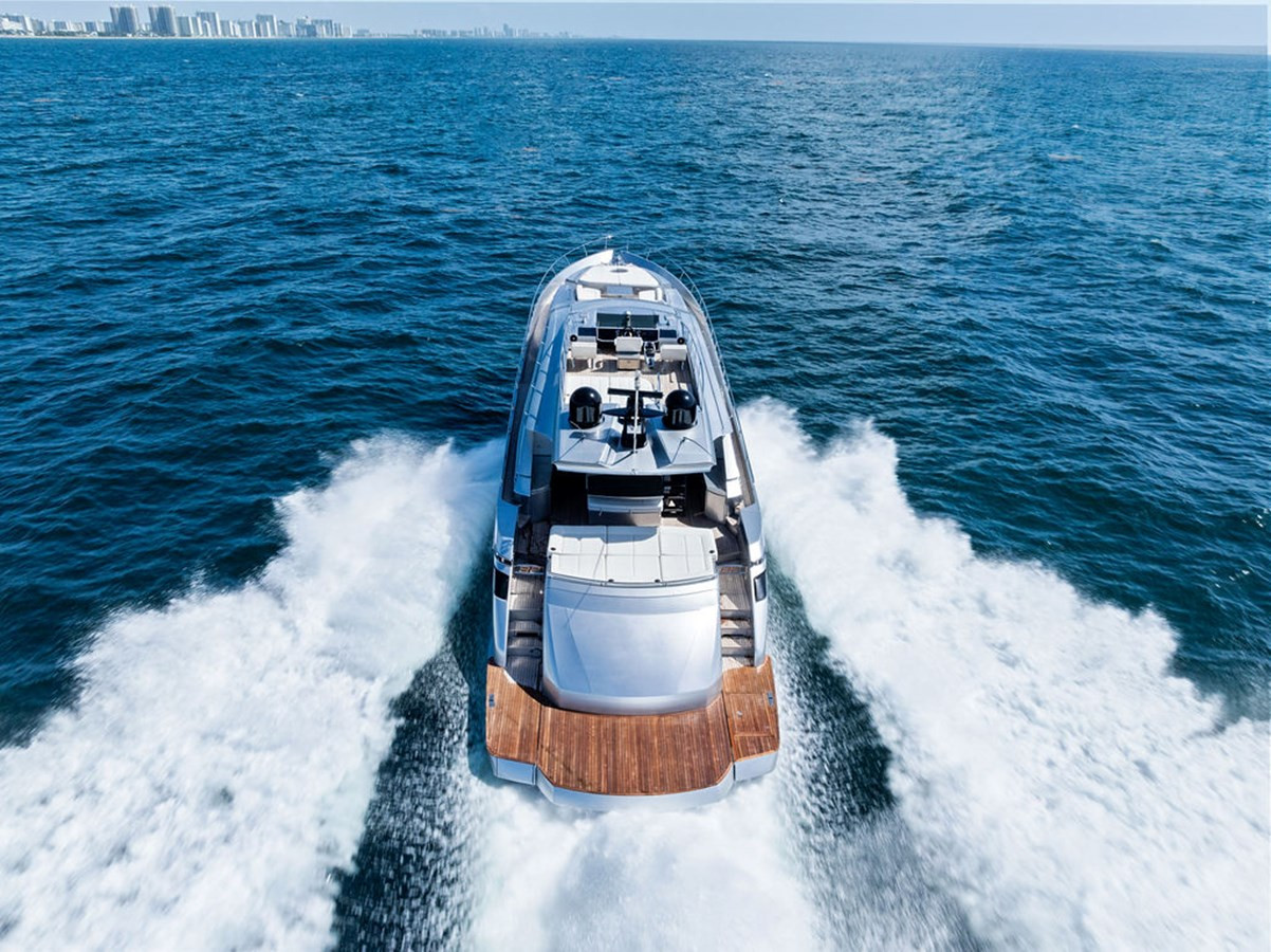 https://arconyachts.ams3.digitaloceanspaces.com/86841/conversions/large_4746227-optimize.jpg