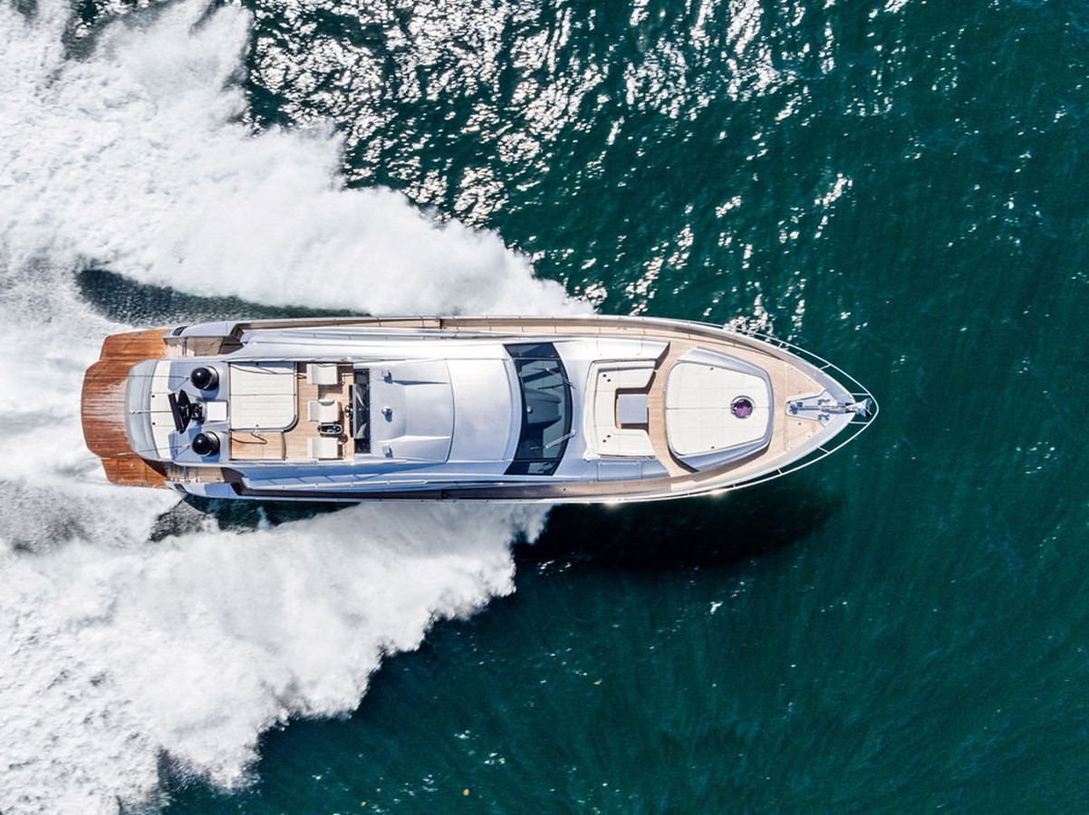 https://arconyachts.ams3.digitaloceanspaces.com/86844/conversions/large_4746364-optimize.jpg
