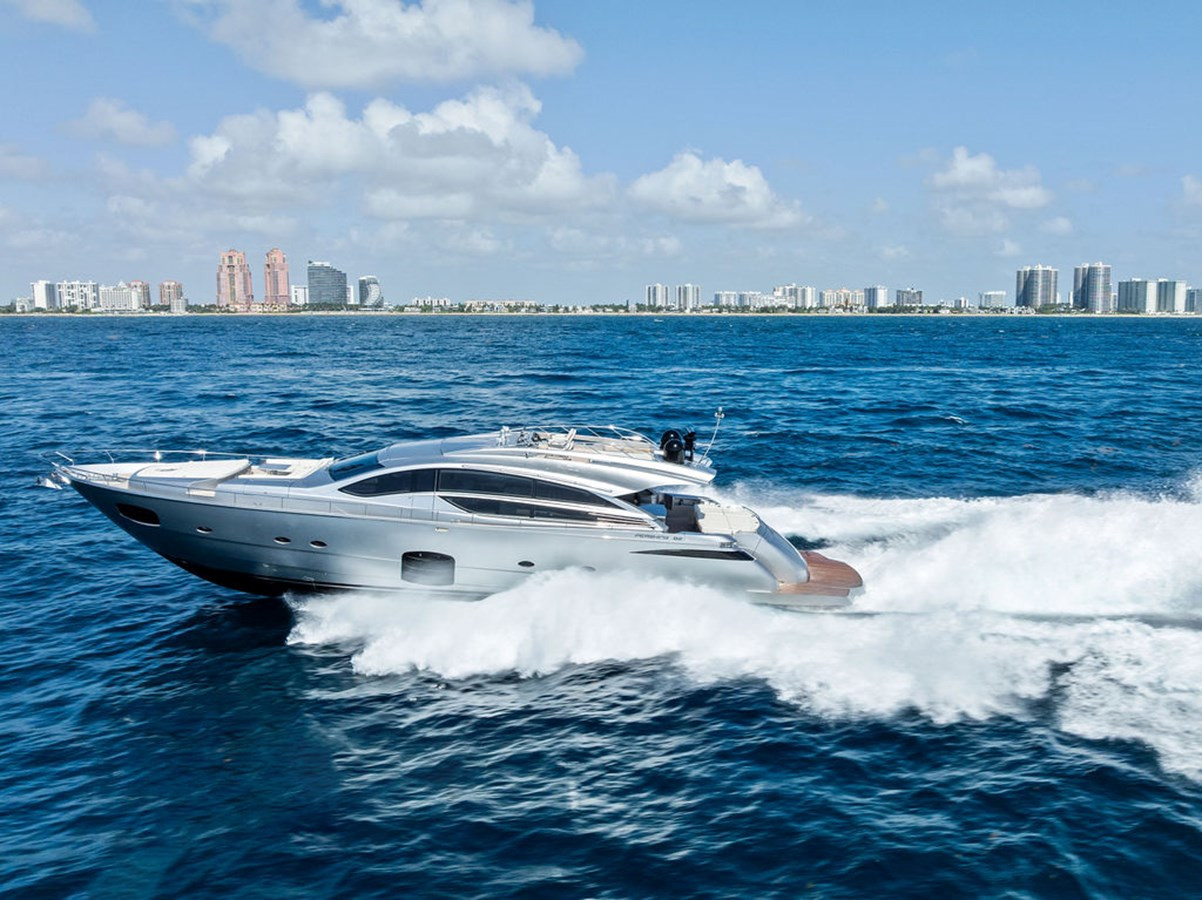 https://arconyachts.ams3.digitaloceanspaces.com/86847/conversions/large_4746257-optimize.jpg