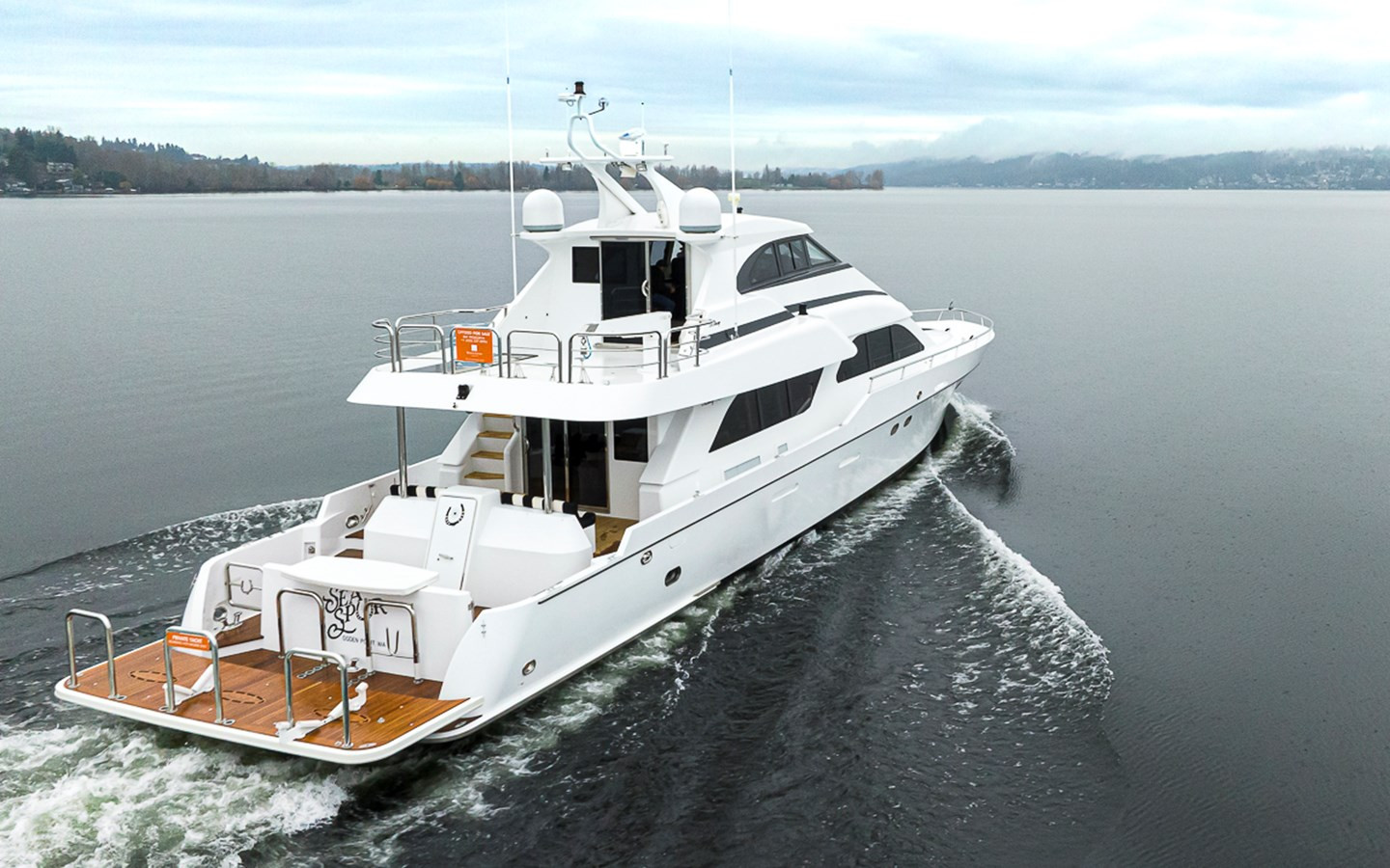 https://arconyachts.ams3.digitaloceanspaces.com/86864/conversions/large_4087261-optimize.jpg