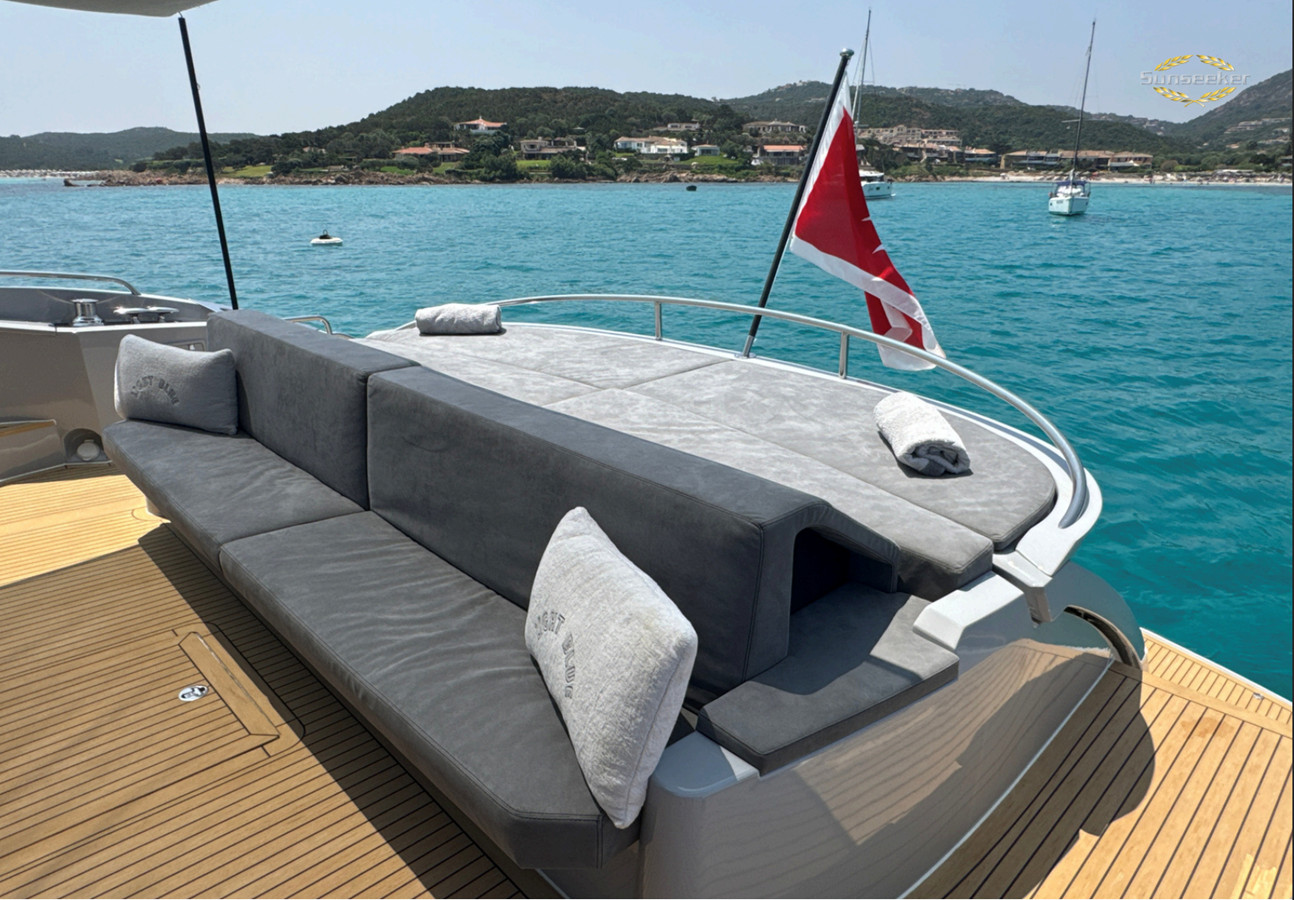 https://arconyachts.ams3.digitaloceanspaces.com/87062/conversions/large_4803683-optimize.jpg