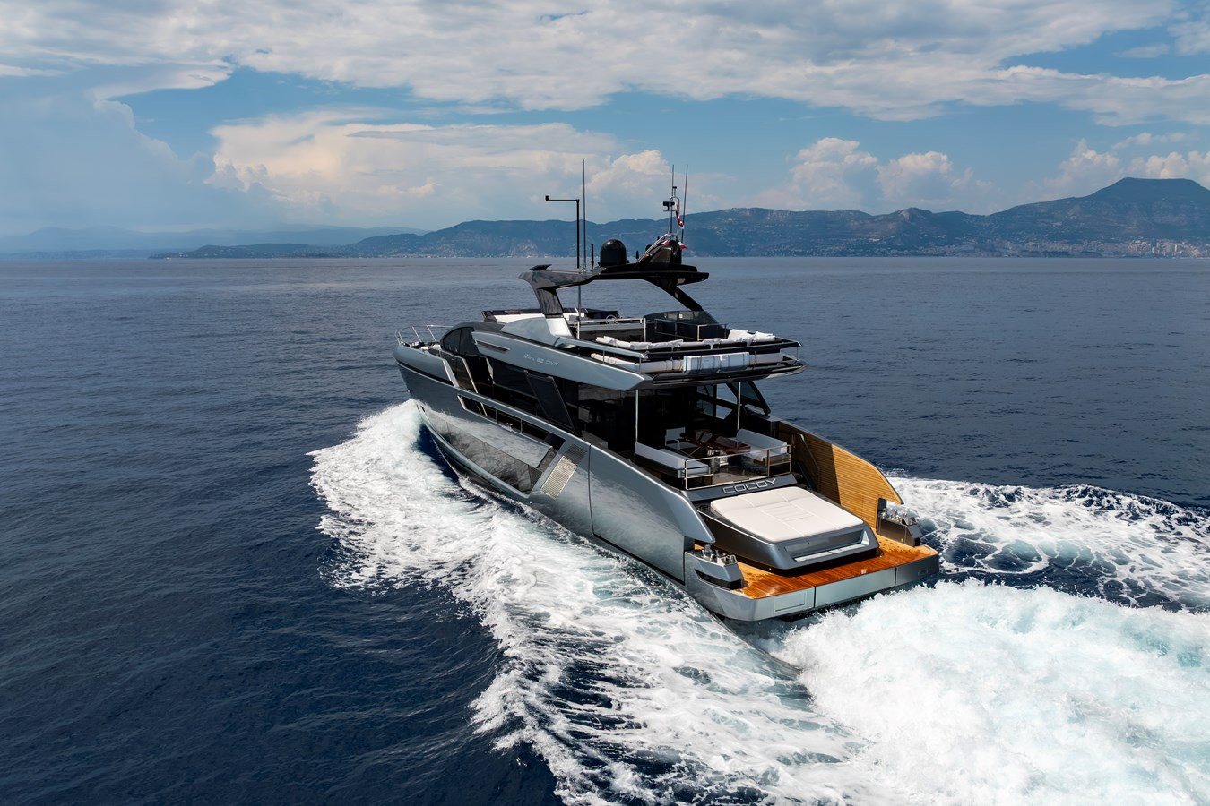 https://arconyachts.ams3.digitaloceanspaces.com/87079/conversions/large_4827589-optimize.jpg