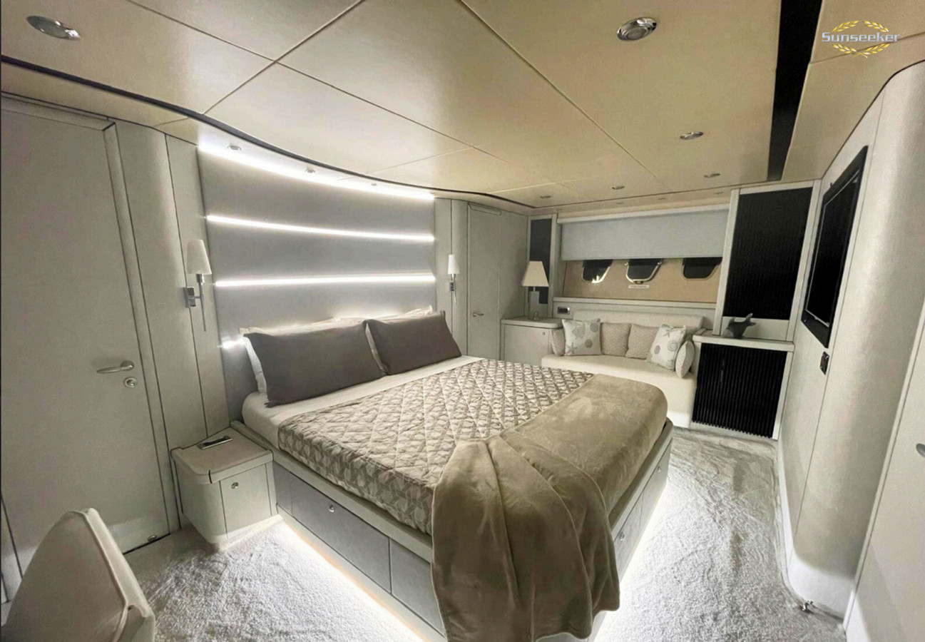 https://arconyachts.ams3.digitaloceanspaces.com/87099/conversions/large_4803694-optimize.jpg