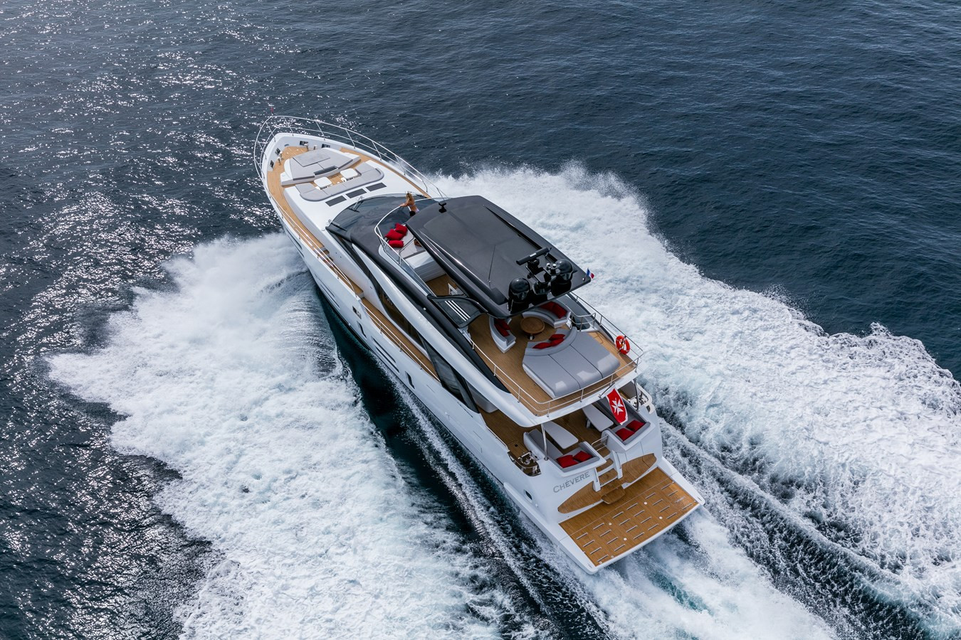 https://arconyachts.ams3.digitaloceanspaces.com/87179/conversions/large_3813665-optimize.jpg