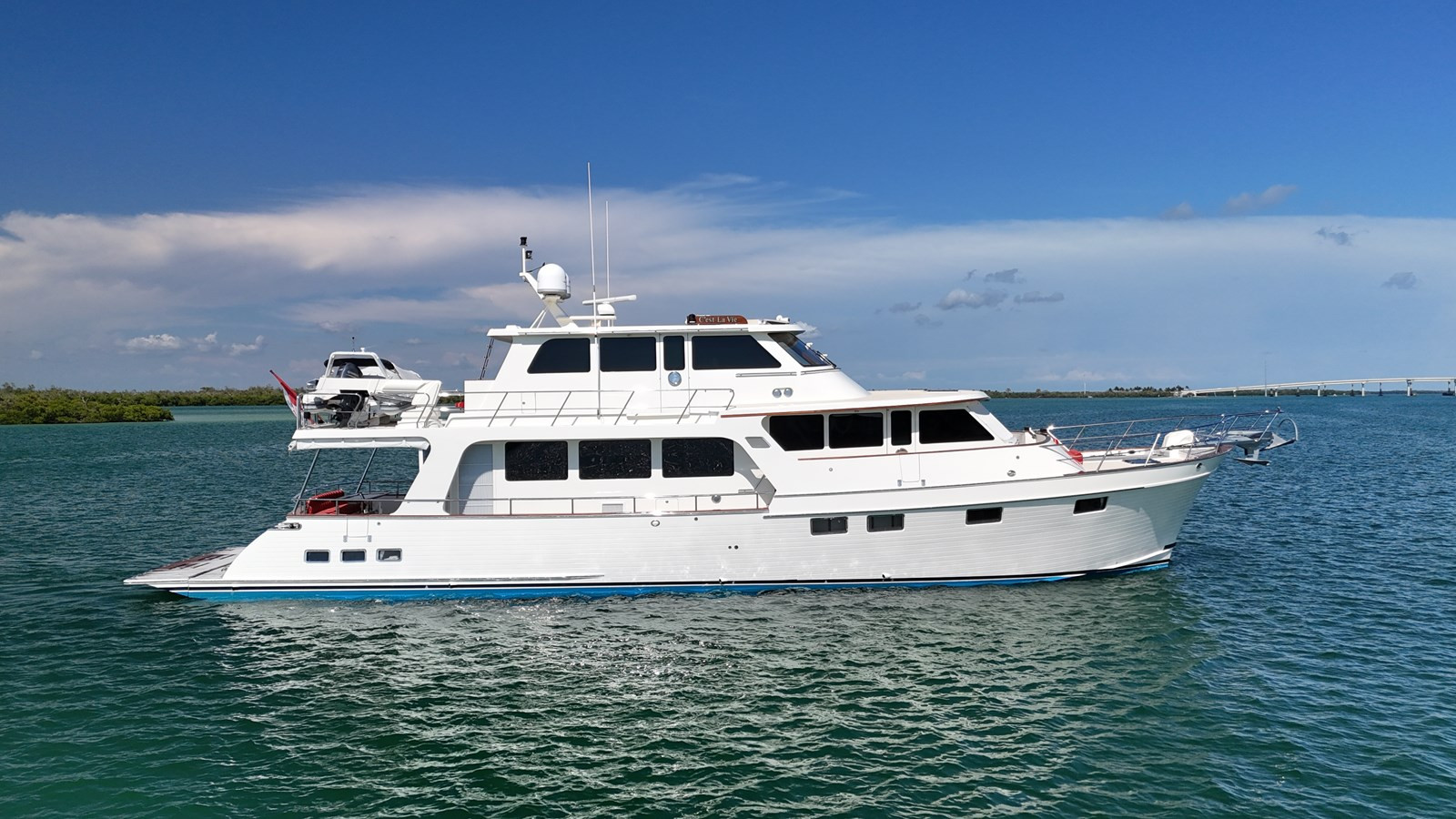 https://arconyachts.ams3.digitaloceanspaces.com/87261/conversions/large_4613142-optimize.jpg