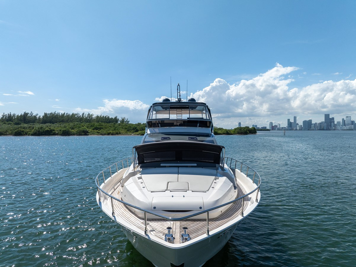 https://arconyachts.ams3.digitaloceanspaces.com/87314/conversions/large_4392625-optimize.jpg