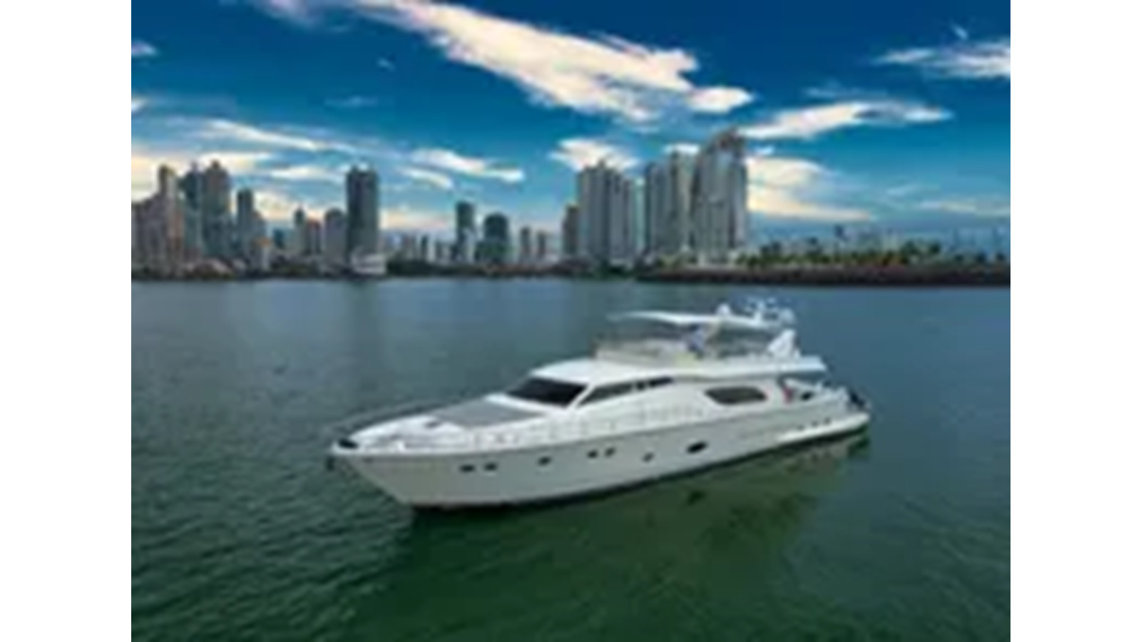https://arconyachts.ams3.digitaloceanspaces.com/87471/conversions/large_4292966-optimize.jpg