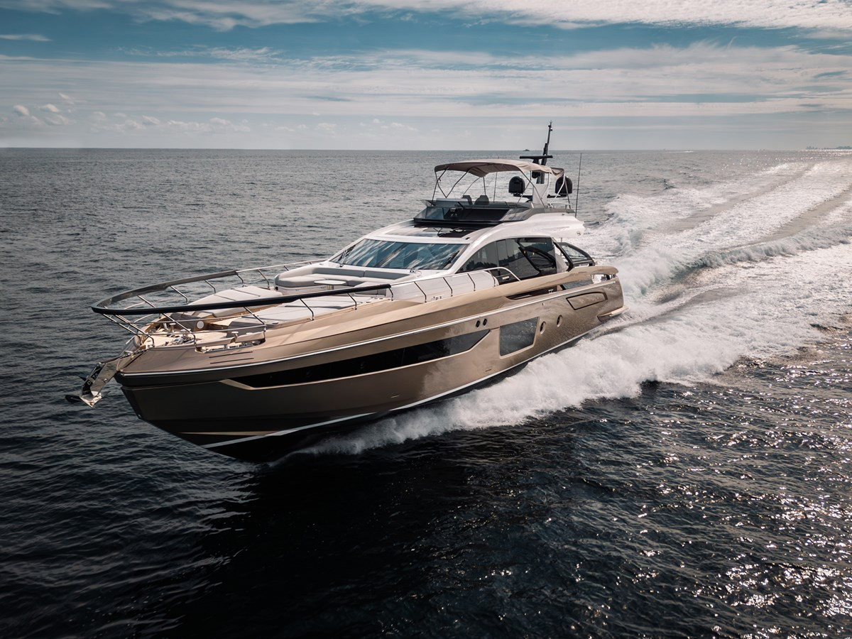 https://arconyachts.ams3.digitaloceanspaces.com/87595/conversions/large_4702884-optimize.jpg