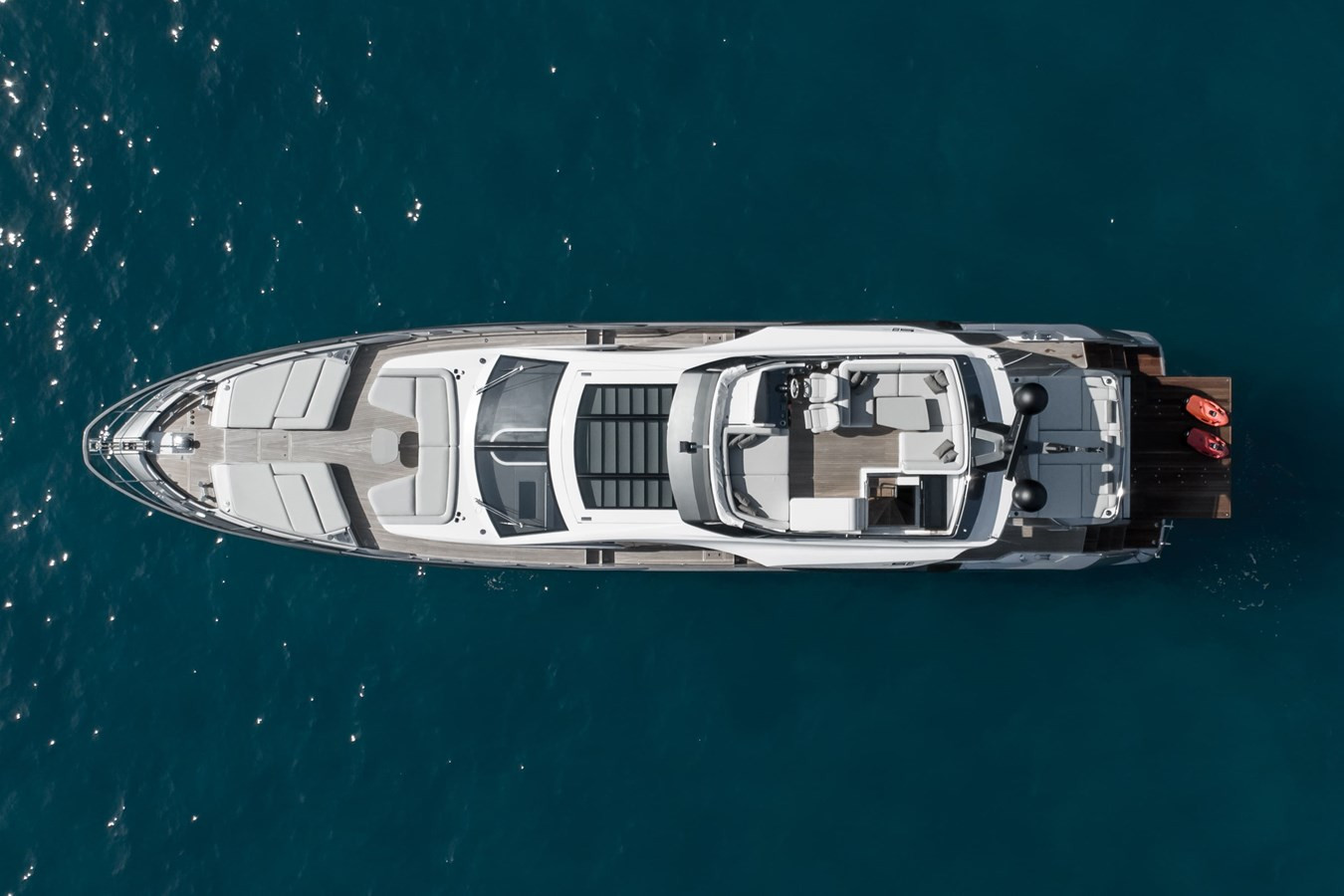 https://arconyachts.ams3.digitaloceanspaces.com/87713/conversions/large_3739028-optimize.jpg