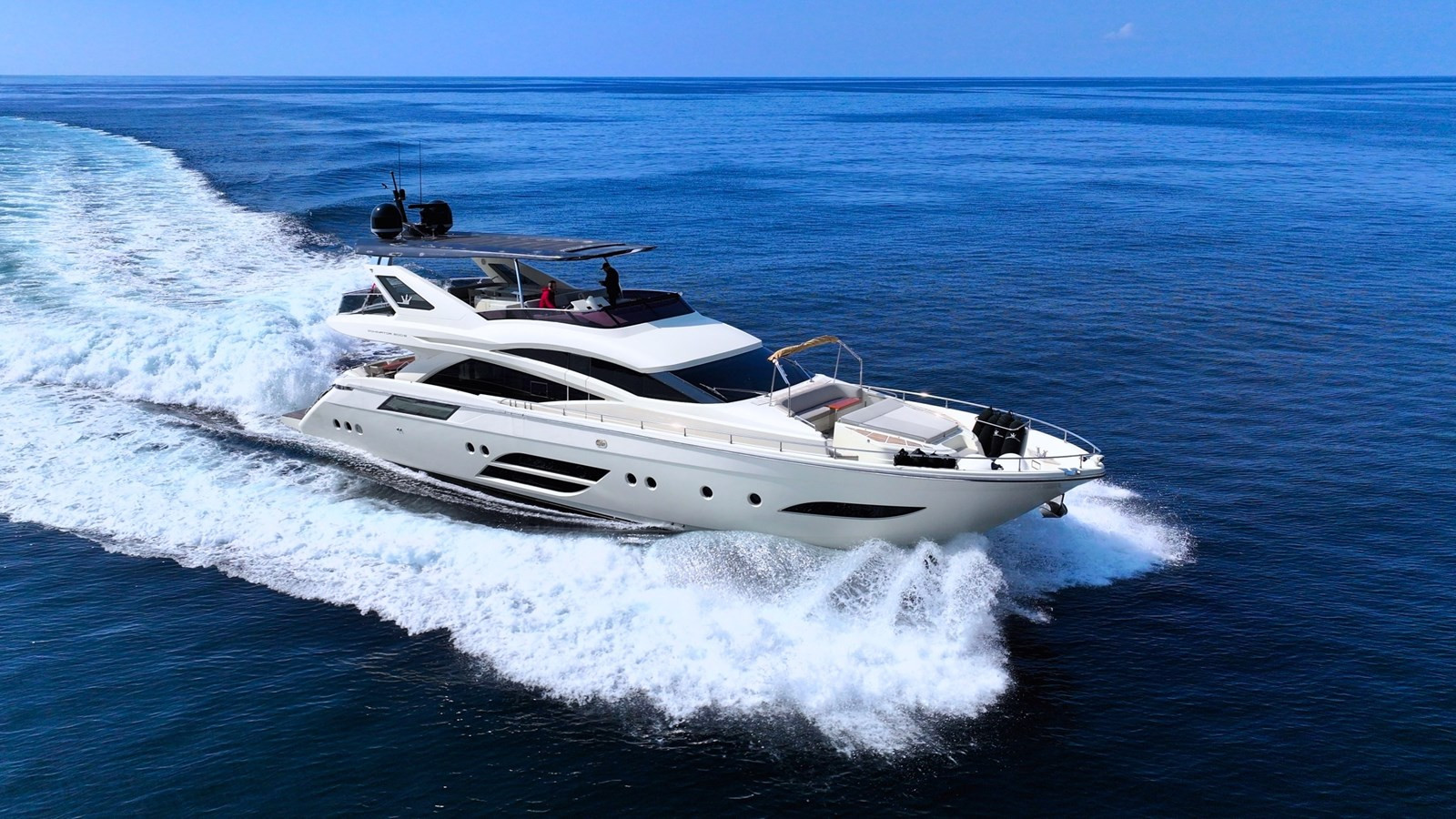 https://arconyachts.ams3.digitaloceanspaces.com/88233/conversions/large_4605307-optimize.jpg