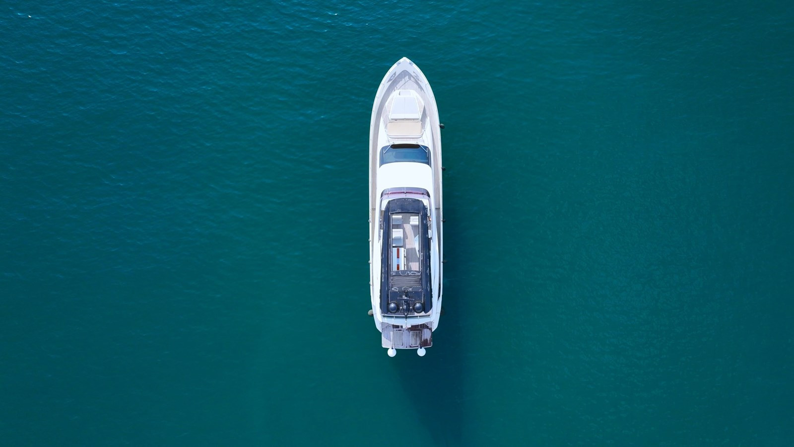 https://arconyachts.ams3.digitaloceanspaces.com/88260/conversions/large_4605316-optimize.jpg