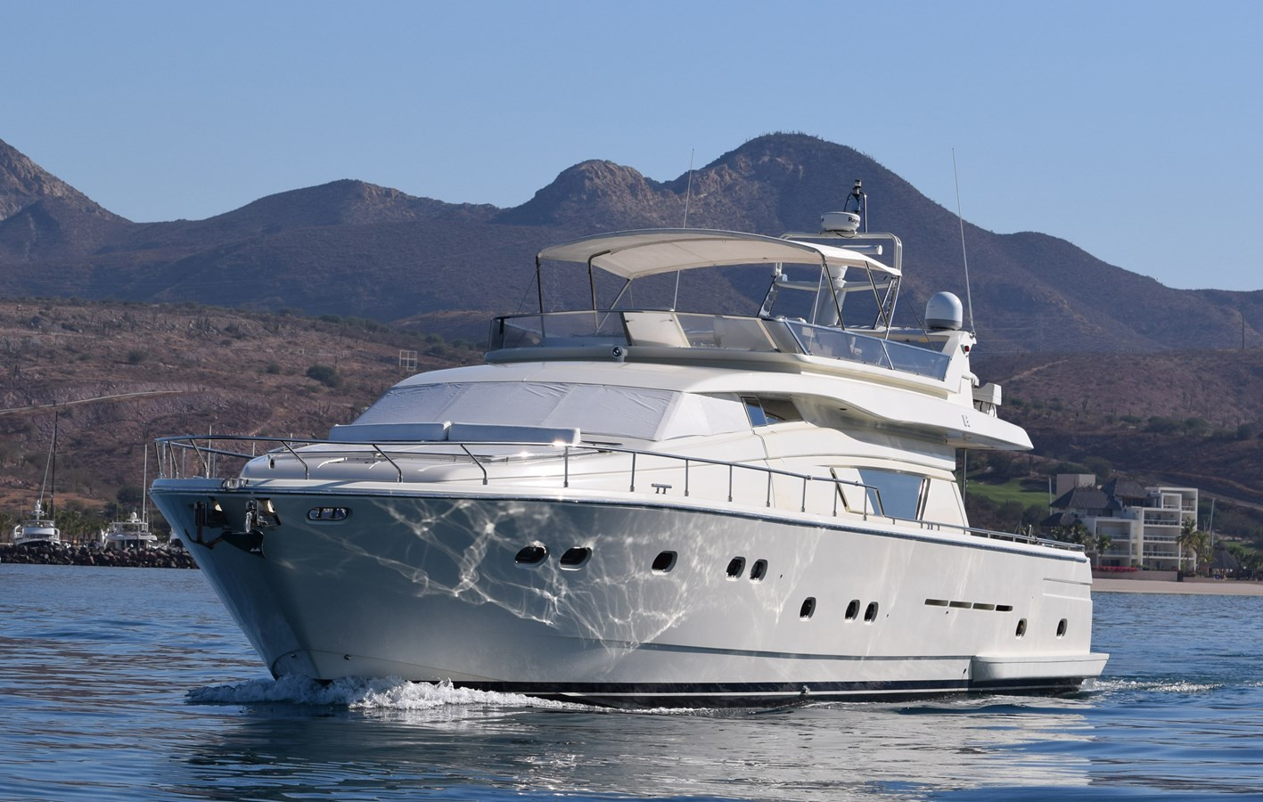https://arconyachts.ams3.digitaloceanspaces.com/88347/conversions/large_3108296-optimize.jpg