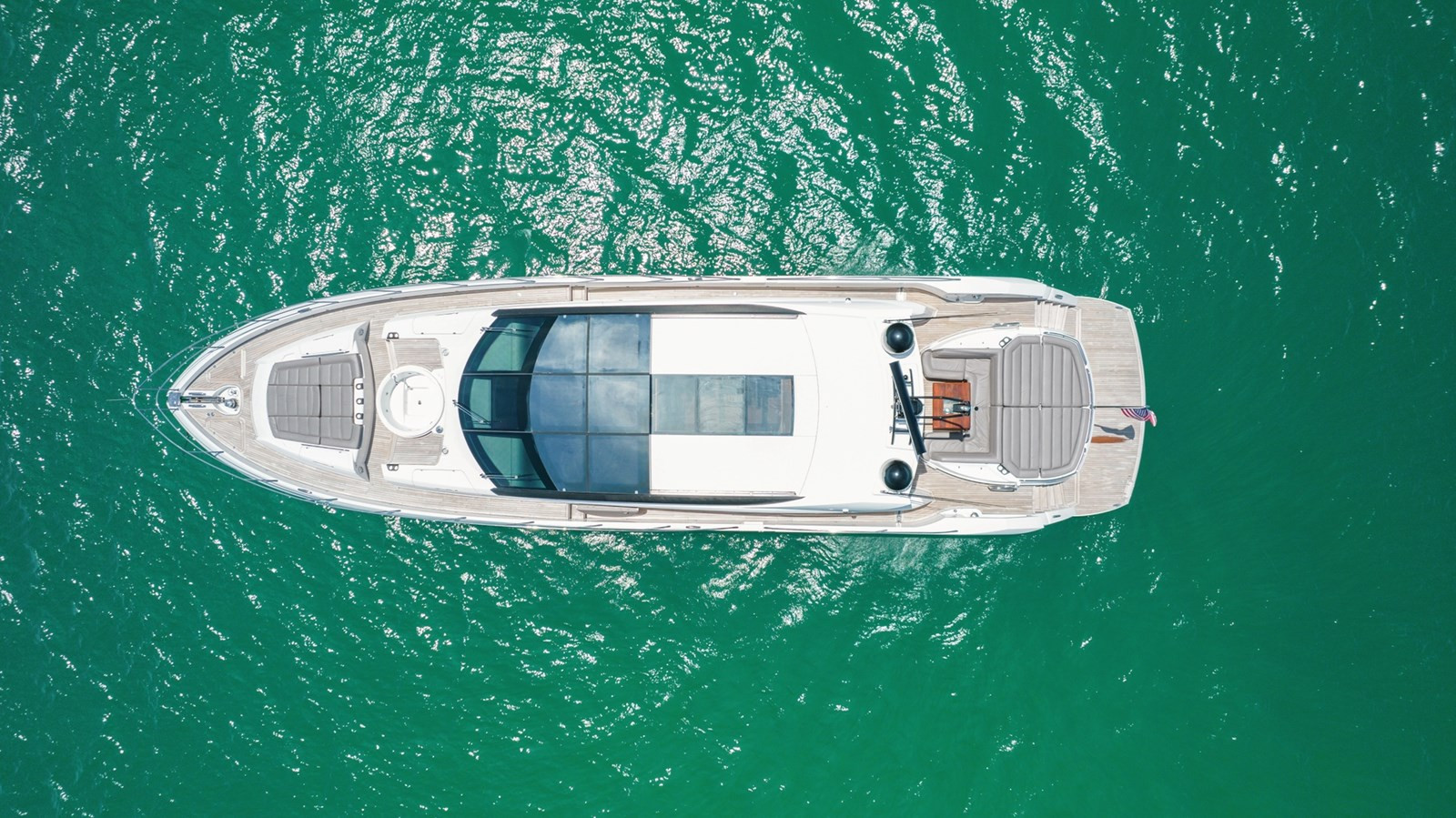 https://arconyachts.ams3.digitaloceanspaces.com/88411/conversions/large_3511172-optimize.jpg